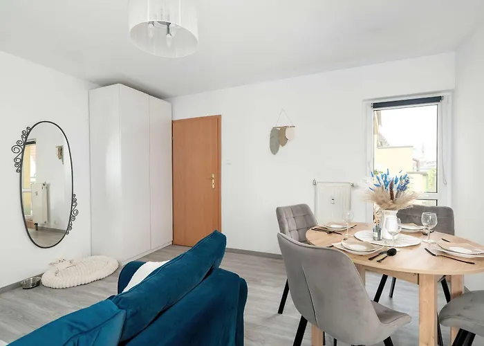 Daire Charming With Parking And Balcony Near The Centre By Renters